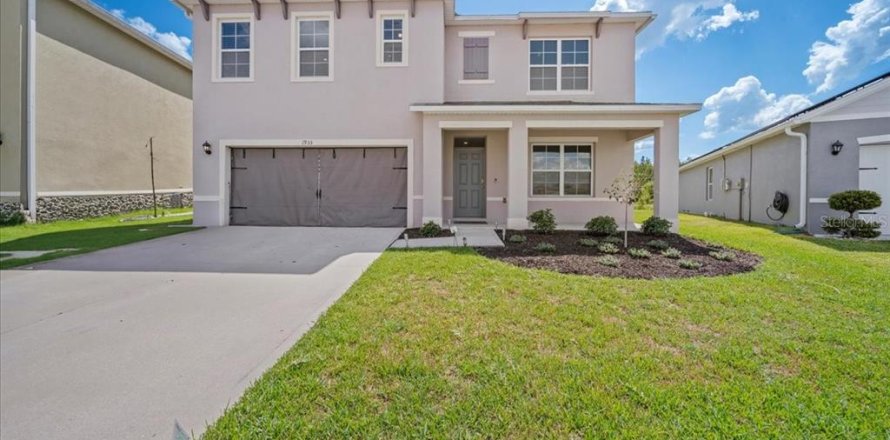 House in Lakeland, Florida 5 bedrooms, 250.46 sq.m. № 2230309