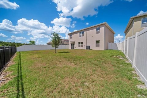 House in Lakeland, Florida 5 bedrooms, 250.46 sq.m. № 2230309 - photo 8