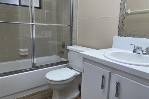 Copropriété à louer à Palm Harbor, Floride: 2 chambres, 84.17 m2 № 1523139 - photo 12