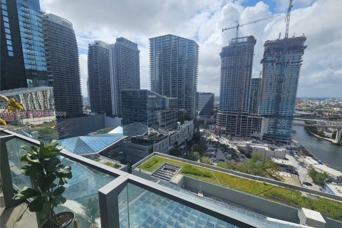 Condo in Miami, Florida, 1 bedroom  № 2040660 - photo 28