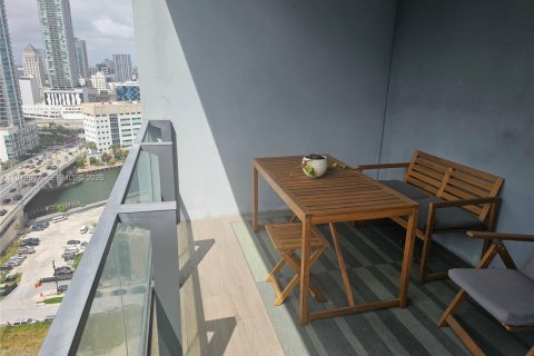 Condo in Miami, Florida, 1 bedroom  № 2040660 - photo 20