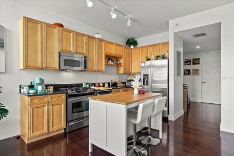 Copropriété à vendre à Orlando, Floride: 1 chambre, 91.97 m2 № 2372962 - photo 6