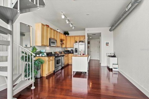 Copropriété à vendre à Orlando, Floride: 1 chambre, 91.97 m2 № 2372962 - photo 4