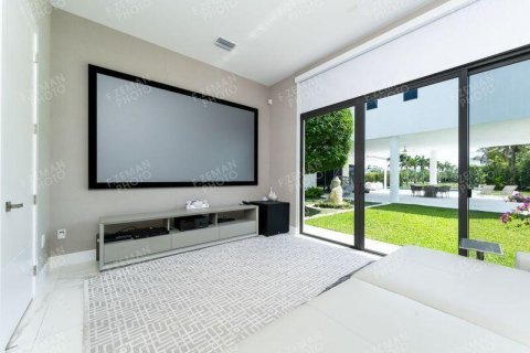 Casa en venta en Weston, Florida, 6 dormitorios, 585.47 m2 № 2087236 - foto 8
