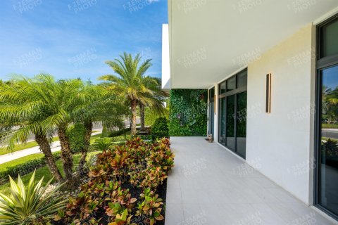 Casa en Weston, Florida 6 dormitorios, 585.47 m2 № 2087236