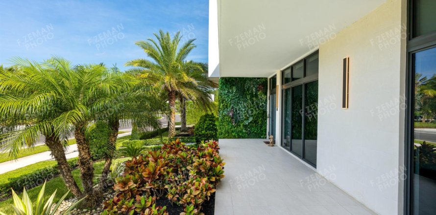 Casa en Weston, Florida 6 dormitorios, 585.47 m2 № 2087236