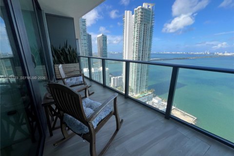 Copropriété à louer à Miami, Floride: 2 chambres, 106.19 m2 № 2041767 - photo 3