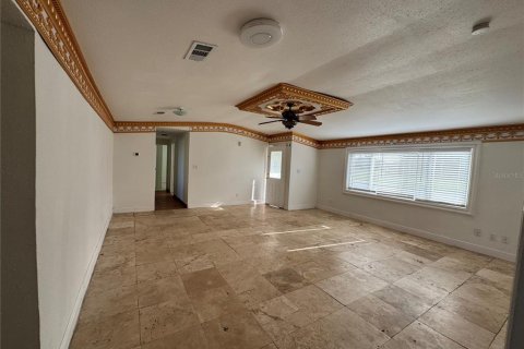 Villa ou maison à louer à Kissimmee, Floride: 4 chambres, 120.96 m2 № 1903231 - photo 19