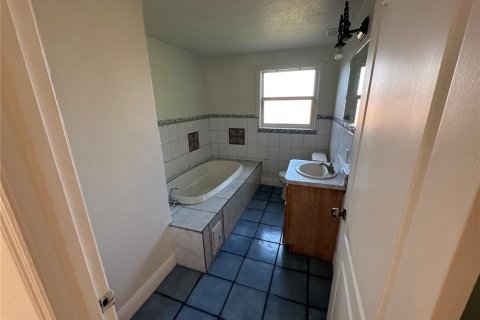 Villa ou maison à louer à Kissimmee, Floride: 4 chambres, 120.96 m2 № 1903231 - photo 6