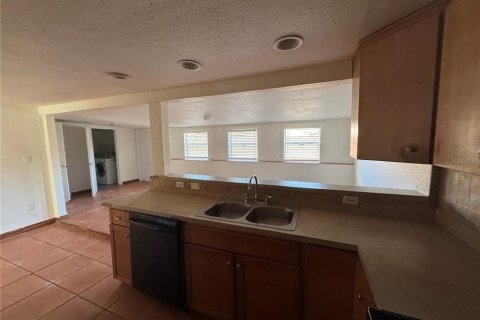 Villa ou maison à louer à Kissimmee, Floride: 4 chambres, 120.96 m2 № 1903231 - photo 25