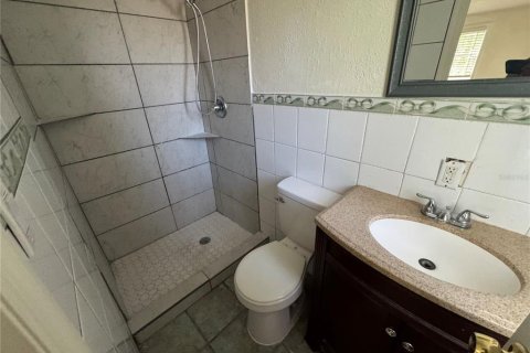 Villa ou maison à louer à Kissimmee, Floride: 4 chambres, 120.96 m2 № 1903231 - photo 12
