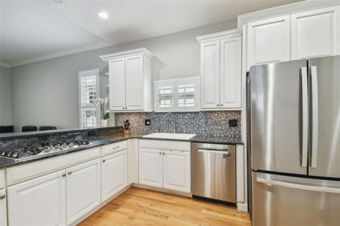 Casa en venta en Tampa, Florida, 3 dormitorios, 214.14 m2 № 1791317 - foto 16