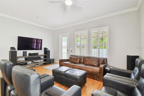 Casa en venta en Tampa, Florida, 3 dormitorios, 214.14 m2 № 1791317 - foto 18