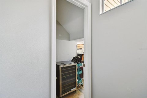 Casa en venta en Tampa, Florida, 3 dormitorios, 214.14 m2 № 1791317 - foto 9