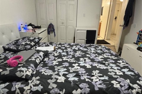 Снять в аренду кондоминиум в Майами, Флорида 2 спальни, 70.61м2, № 1967292 - фото 18