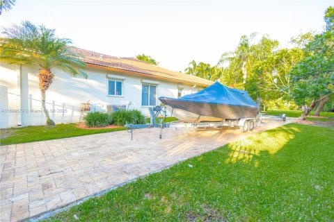 Villa ou maison à vendre à Homestead, Floride: 4 chambres, 259.2 m2 № 1950774 - photo 27