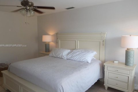 Villa ou maison à louer à Miami, Floride: 3 chambres, 169.08 m2 № 1997116 - photo 6