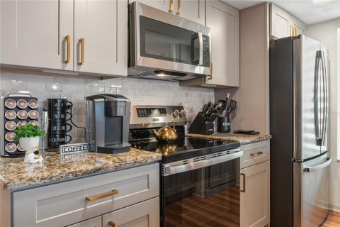 Copropriété à louer à Kissimmee, Floride: 3 chambres, 113.34 m2 № 2399362 - photo 15