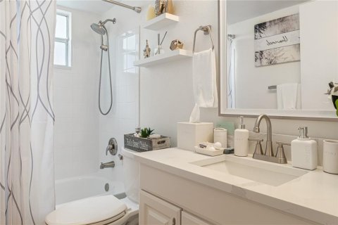 Copropriété à louer à Kissimmee, Floride: 3 chambres, 113.34 m2 № 2399362 - photo 28