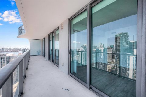 Купить кондоминиум в Майами, Флорида 2 спальни, 80.64м2, № 2090042 - фото 11