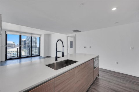 Купить кондоминиум в Майами, Флорида 2 спальни, 80.64м2, № 2090042 - фото 6