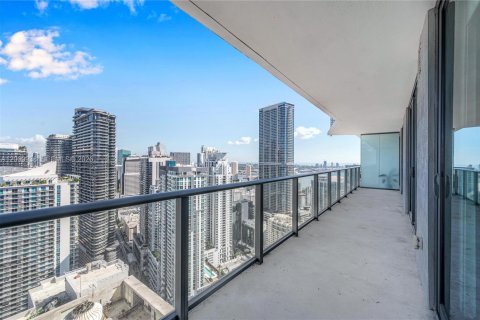 Купить кондоминиум в Майами, Флорида 2 спальни, 80.64м2, № 2090042 - фото 10