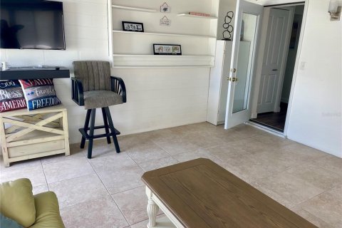 Villa ou maison à louer à Port Orange, Floride: 2 chambres, 108.51 m2 № 2206619 - photo 8