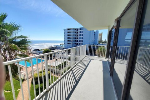 Copropriété à louer à New Smyrna Beach, Floride: 2 chambres, 96.62 m2 № 2108450 - photo 2