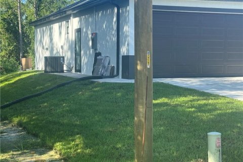 Casa en venta en Lehigh Acres, Florida, 3 dormitorios, 142.7 m2 № 1803597 - foto 4