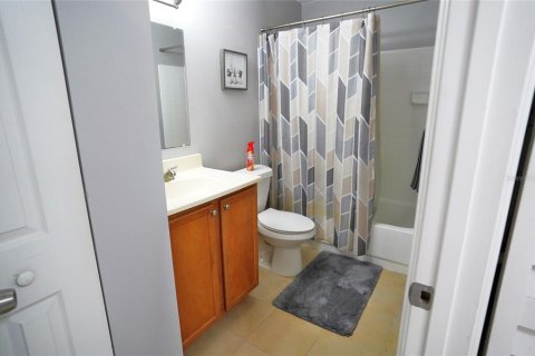 Condominio en venta en Brandon, Florida, 2 dormitorios, 85.1 m2 № 1907352 - foto 14