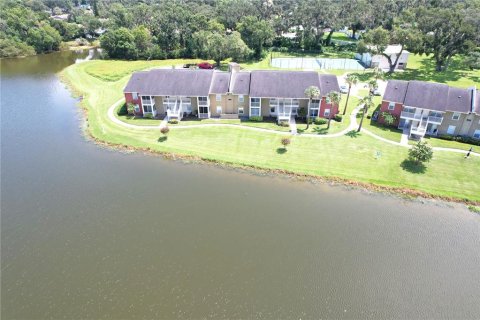 Condominio en venta en Brandon, Florida, 2 dormitorios, 85.1 m2 № 1907352 - foto 21