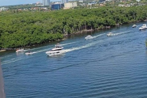 Снять в аренду кондоминиум в Санни-Айлс-Бич, Флорида 1 спальня, 64.75м2, № 2002545 - фото 13