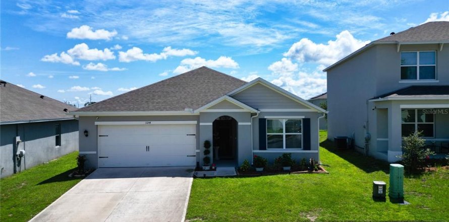 Villa ou maison à Zellwood, Floride 3 chambres, 155.33 m2 № 2195768