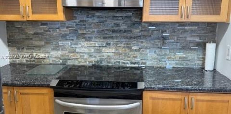 Condo in Fort Lauderdale, Florida, 2 bedrooms  № 2068846