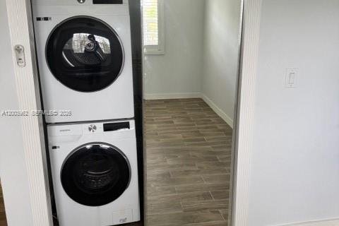 Condo in Fort Lauderdale, Florida, 2 bedrooms  № 2068846 - photo 10