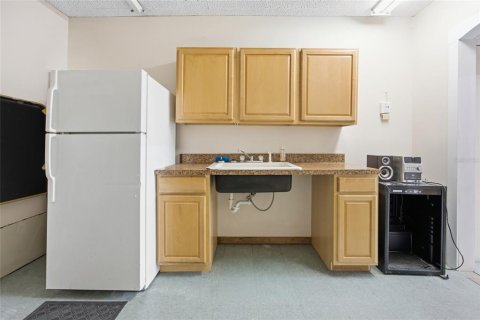 Immobilier commercial à vendre à Bronson, Floride: 187.76 m2 № 2219166 - photo 19