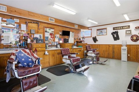 Immobilier commercial à vendre à Bronson, Floride: 187.76 m2 № 2219166 - photo 4