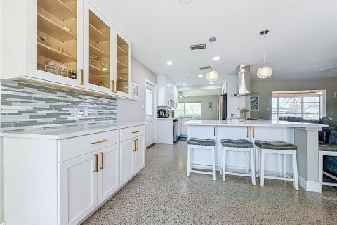 Casa en venta en Tampa, Florida, 3 dormitorios, 182.55 m2 № 2386812 - foto 22