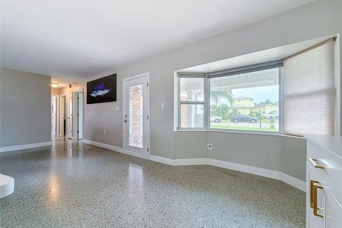 Casa en venta en Tampa, Florida, 3 dormitorios, 182.55 m2 № 2386812 - foto 24