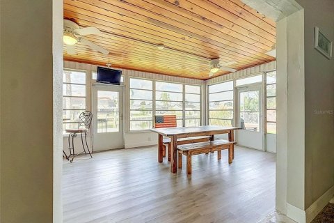 Casa en venta en Tampa, Florida, 3 dormitorios, 182.55 m2 № 2386812 - foto 18