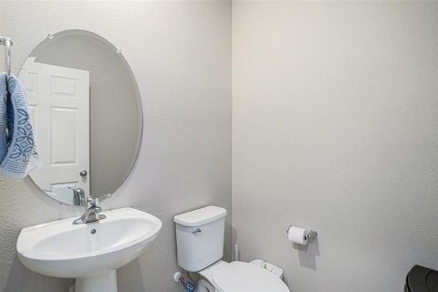 Casa en venta en Fish Hawk, Florida, 4 dormitorios, 213.58 m2 № 2110075 - foto 9