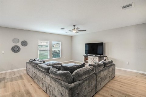 Casa en venta en Fish Hawk, Florida, 4 dormitorios, 213.58 m2 № 2110075 - foto 7