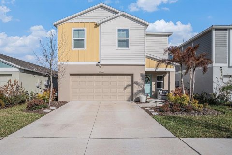 House in Fish Hawk, Florida 4 bedrooms, 213.58 sq.m. № 2110075