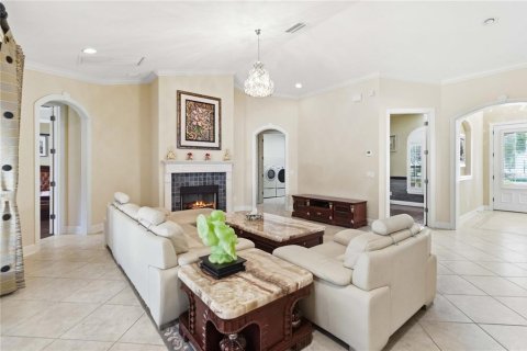 House in Longwood, Florida 3 bedrooms, 240.34 sq.m. № 2167682 - photo 9
