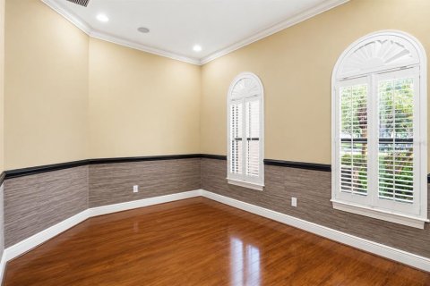 House in Longwood, Florida 3 bedrooms, 240.34 sq.m. № 2167682 - photo 25