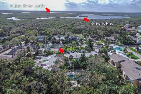 House in New Smyrna Beach, Florida 2 bedrooms, 105.44 sq.m. № 1520432 - photo 29