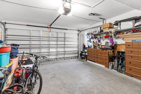 Casa en venta en Homestead, Florida, 4 dormitorios, 209.59 m2 № 2032924 - foto 30