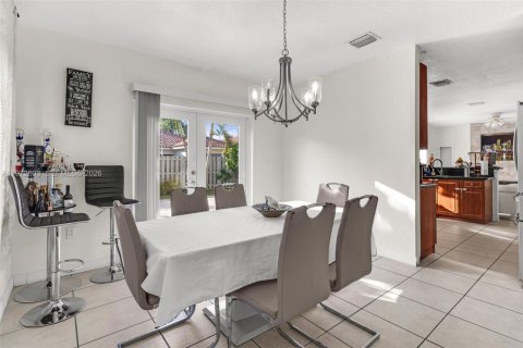 Casa en venta en Homestead, Florida, 4 dormitorios, 209.59 m2 № 2032924 - foto 8