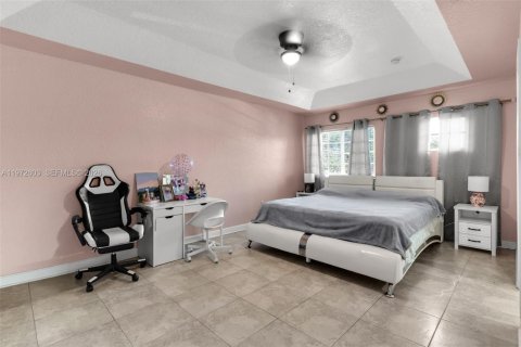 Casa en venta en Homestead, Florida, 4 dormitorios, 209.59 m2 № 2032924 - foto 23