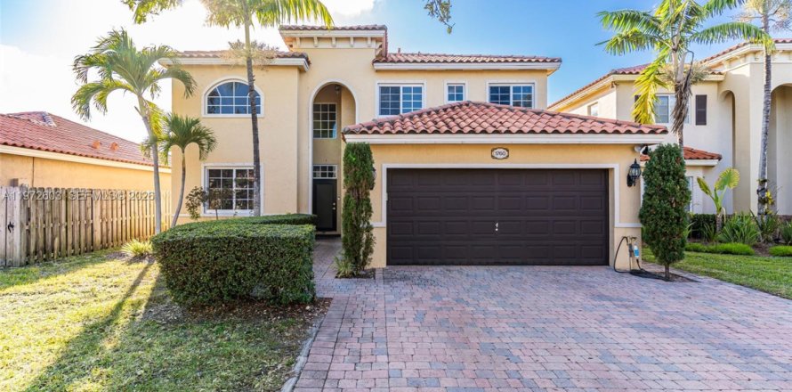 Casa en Homestead, Florida 4 dormitorios, 209.59 m2 № 2032924